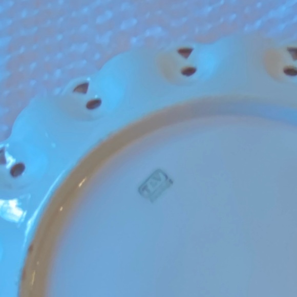 Vintage Hand-Painted Dish Currants Leaves Candy Trinket Decor Green Pink Orange - Picture 3 of 4